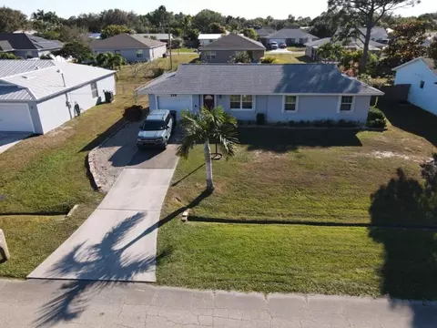 226 SW Aubudon Ave, Port Saint Lucie, FL 34984