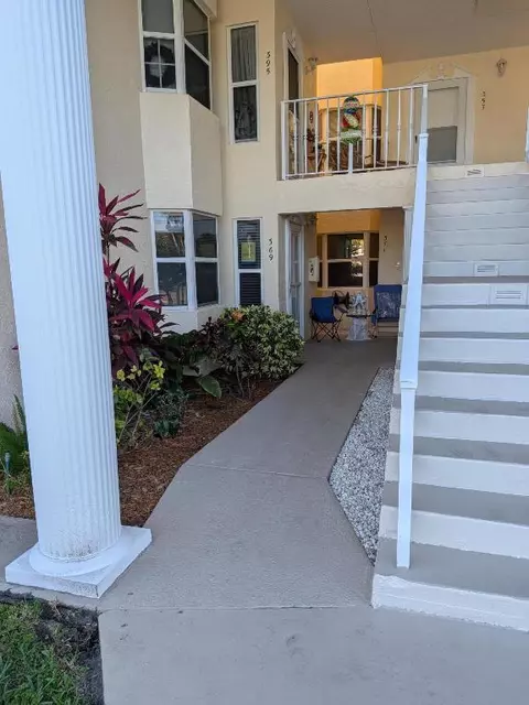 369 Grove Isle Cir, Vero Beach, FL 32962