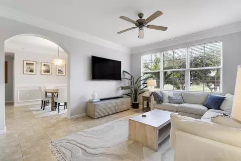 275 Murcia Dr #212, Jupiter, FL 33458