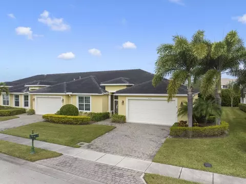 6134 NW Cullen Way, Port Saint Lucie, FL 34983