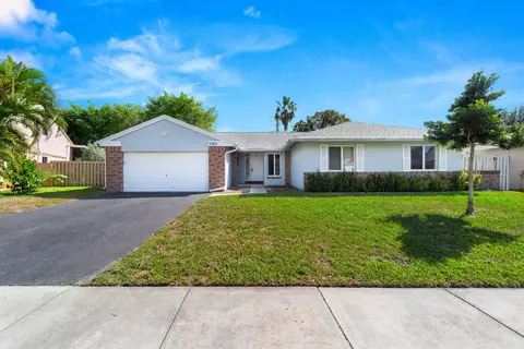 1060 Cedar Creek Way, Davie, FL 33325