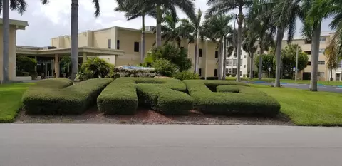 300 NE 26th Ave #305, Boynton Beach, FL 33435