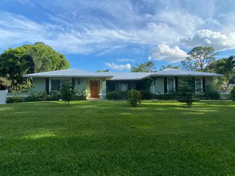 437 NE Bayberry, Jensen Beach, FL 34957