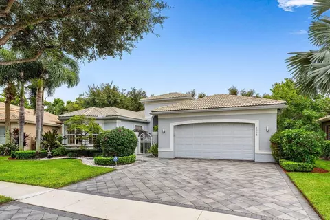 7208 Corning Cir, Boynton Beach, FL 33437