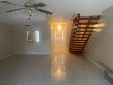 5076 Society Pl W #B, West Palm Beach, FL 33415