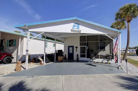 6633 SE 52nd St, Okeechobee, FL 34974