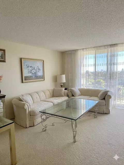 14575 Bonaire Blvd #208, Delray Beach, FL 33446