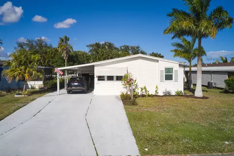 2779 SW Olds Pl, Stuart, FL 34997
