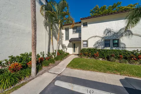 7200 NW 2nd #70, Boca Raton, FL 33487