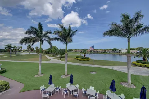 View/Area - 6375 Three Lakes Ln, Boynton Beach, FL 33437 photo 6 of 8