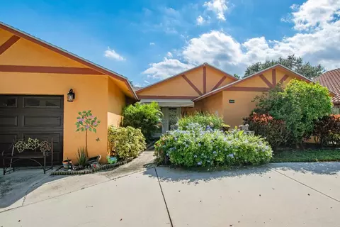 7480 San Clemente Pl, Boca Raton, FL 33433