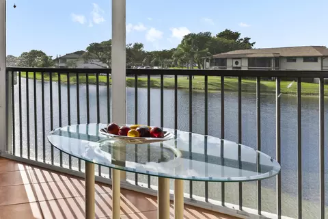 9563 W Mcnab Rd #206, Tamarac, FL 33321