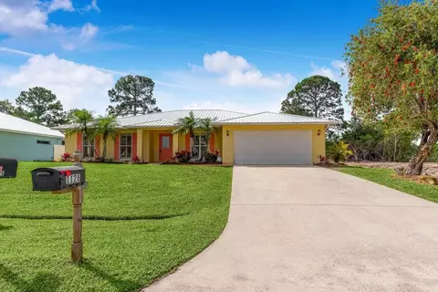 1126 SW Calmar Ave, Port Saint Lucie, FL 34953