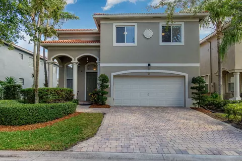 1004 Center Stone Ln, Riviera Beach, FL 33404
