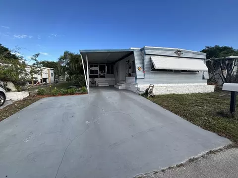 4912 NW 3rd Ave #LOT 940, Pompano Beach, FL 33064