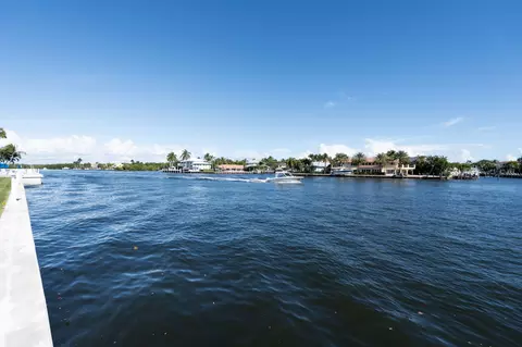 646 Snug Harbor Dr #H101, Boynton Beach, FL 33435
