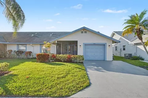 5322 Garrett Ln, West Palm Beach, FL 33417