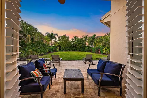 271 Carina Dr, Jupiter, FL 33478 photo 5