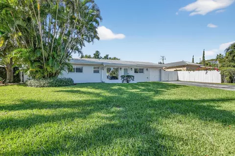 3751 NE 5th Ave, Boca Raton, FL 33431