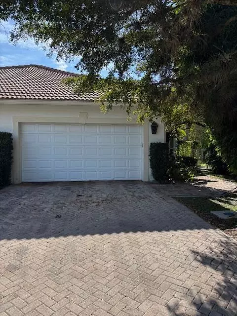 2991 Twin Oaks, Wellington, FL 33414