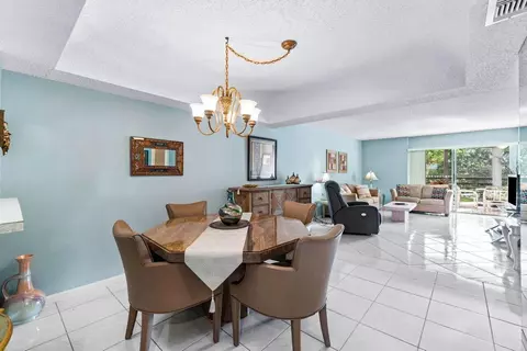 23345 Carolwood Ln #406, Boca Raton, FL 33428