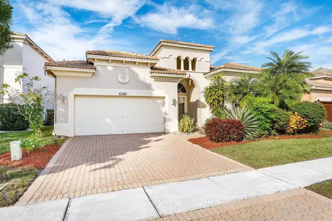 6383 Paradise Cv, West Palm Beach, FL 33411