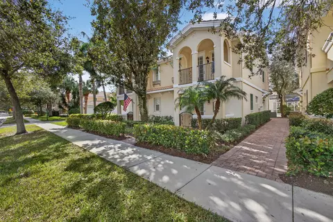 4118 Parkside Dr, Jupiter, FL 33458