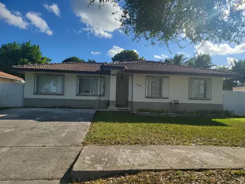12650 SW 218th St, Miami, FL 33170