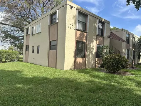 7400 NW 18th #102, Margate, FL 33063