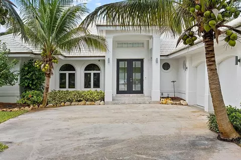 8601 S Ocean Dr, Jensen Beach, FL 34957