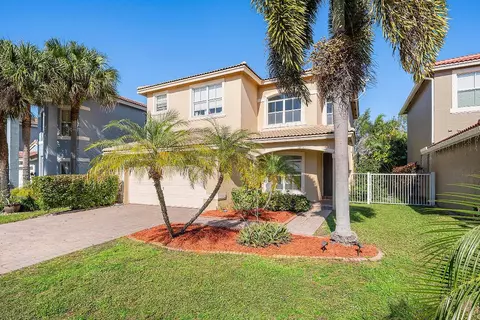 5041 Massy Dr, Greenacres, FL 33463