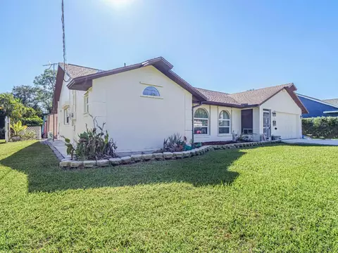 113 Larchmont Ter, Sebastian, FL 32958