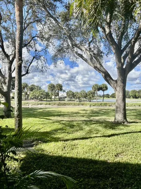 2900 SW 22nd Cir #221D, Delray Beach, FL 33445