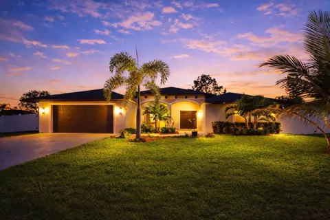 202 SW Chandler Ter, Port Saint Lucie, FL 34984
