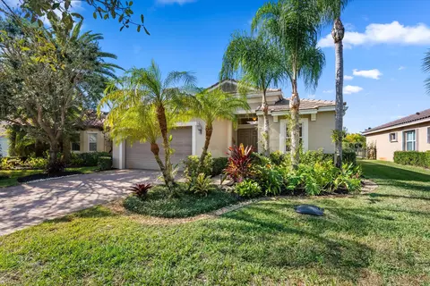 2109 Belcara Ct, Royal Palm Beach, FL 33411