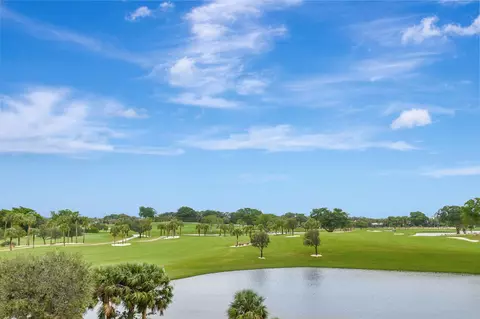 1900 Consulate Pl #206, West Palm Beach, FL 33401