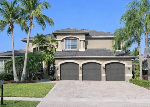 19219 N Creekshore Ct, Boca Raton, FL 33498