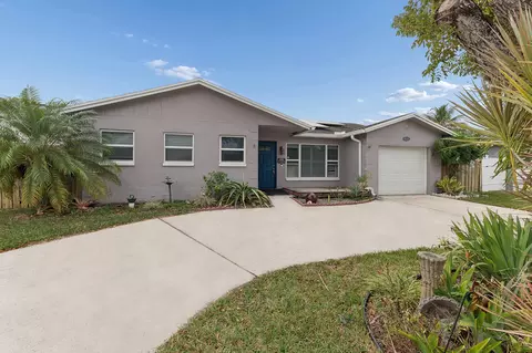 9220 SW 2nd St, Boca Raton, FL 33428