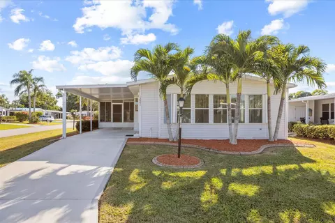 3801 Honeysuckle Ct, Port Saint Lucie, FL 34952