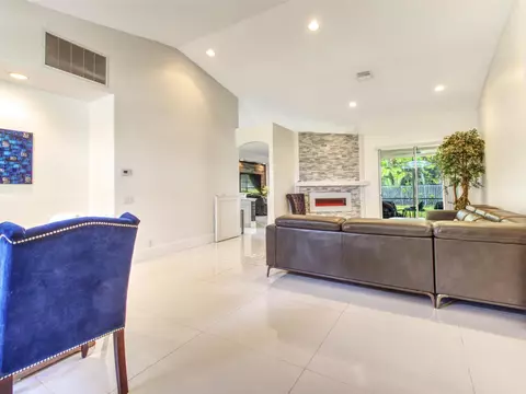 6660 Conch Ct, Boynton Beach, FL 33437 photo 9