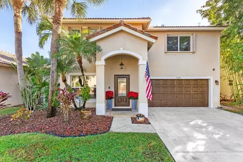 1135 Rialto Dr, Boynton Beach, FL 33436