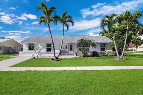8055 Rose Marie, Boynton Beach, FL 33472