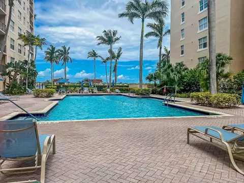 1805 N Flagler #206, West Palm Beach, FL 33407