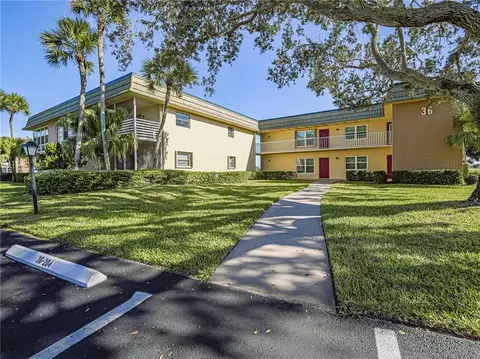 36 Vista Gardens Trl #103, Vero Beach, FL 32962