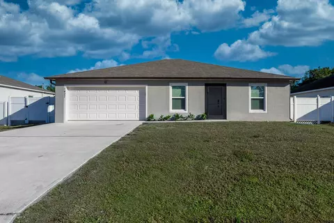 1427 SW Leisure Ln, Port Saint Lucie, FL 34953
