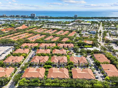 115 Lighthouse Cir #C, Tequesta, FL 33469