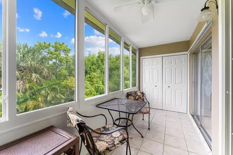 2600 S Kanner #Y11, Stuart, FL 34994