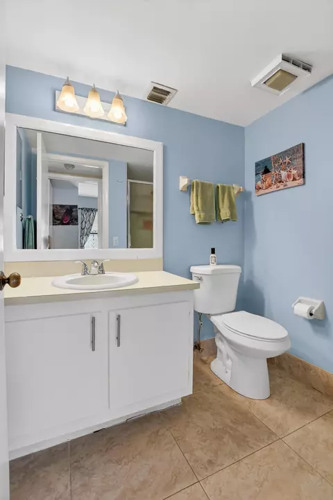 265 SE 10th St #11C, Deerfield Beach, FL 33441 photo 29