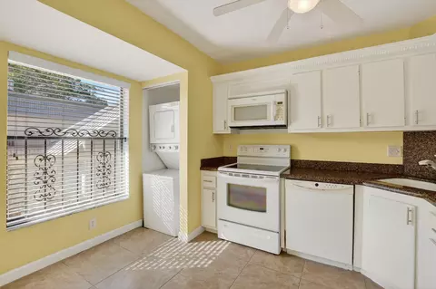 265 SE 10th St #11C, Deerfield Beach, FL 33441 photo 15