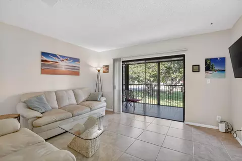 265 SE 10th St #11C, Deerfield Beach, FL 33441 photo 12